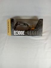MOTORART, Excavator VOLVO EC300E, 1/50, MOT30...