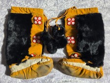 Vintage 1981 Indigenous Canadian Mukluks Boots Beaded Fur Moccasins Womens XL