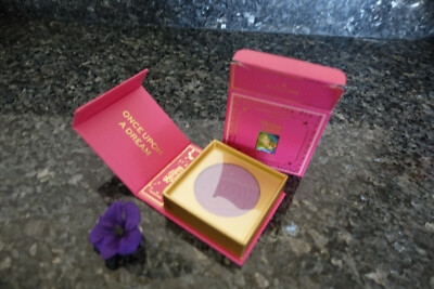 I heart revolution Disney sleeping beauty highlighter new in box 0.24oz