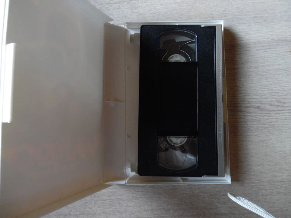 Warlock Satans Sohn VHS - Bild 2 von 3