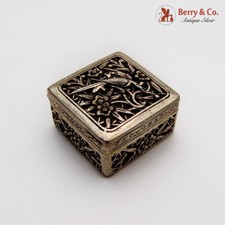 Boite à pilules ajourée oiseau floral forme carrée export chinois argent