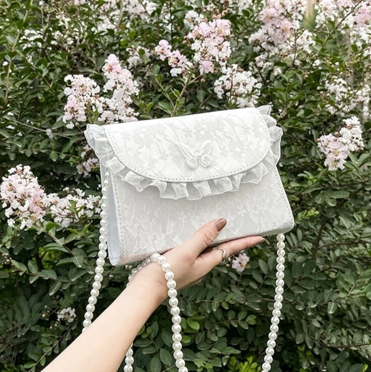 White Handbags, Purses & Wallets for Women