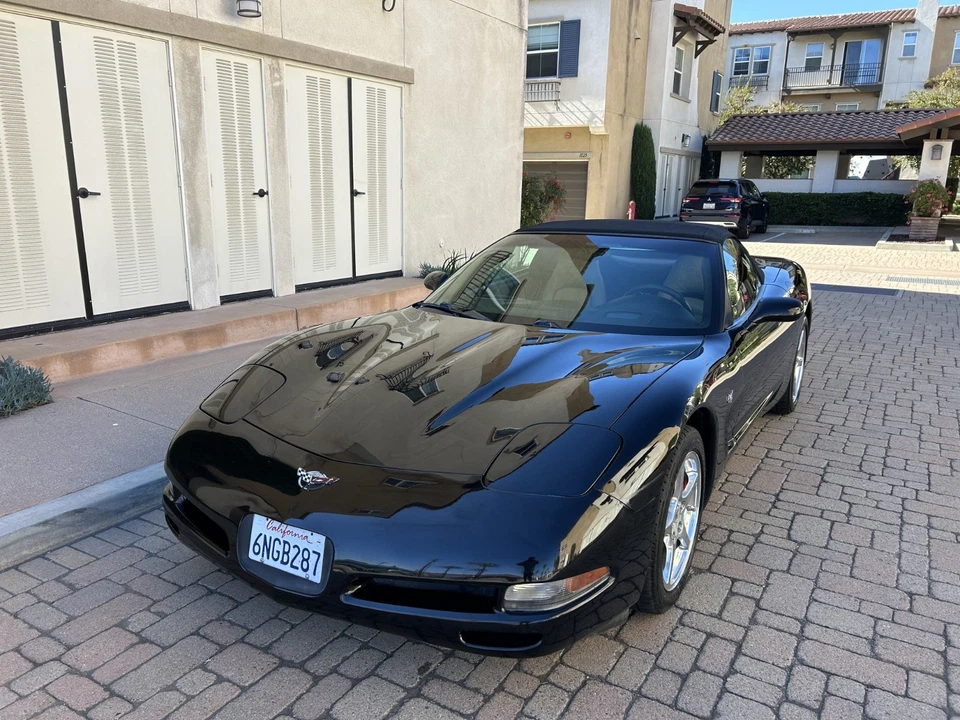 2003 Chevrolet Corvette  - Image 3 of 4
