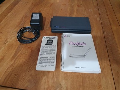 Atari Portfolio Computer HPC-004 mit Netzteil, Handbuch, gesehen im Terminator2