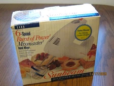 VINTAGE 2485 SUNBEAM BURST OF POWER 6 SPEED ELECTRIC HAND MIXER IN BOX
