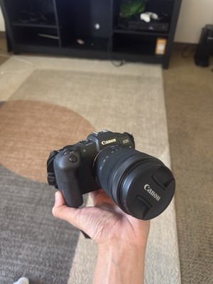 Canon EOS RP Mirrorless Camera + RF 24-105mm f/4-7.1 IS STM Lens Kit