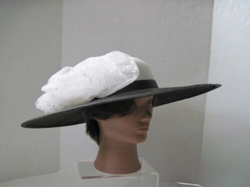 Woman's Straw Hat Black White Crown Church Edwardian Tea Party Titanic Hat VTG