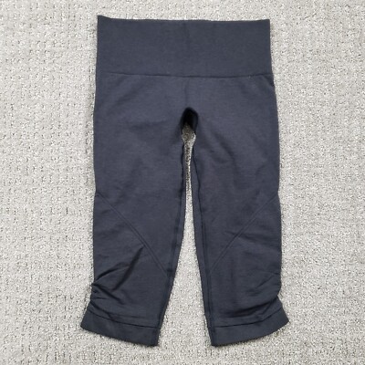Lululemon Crop Leggings size Black Seamless Ebb And Flow