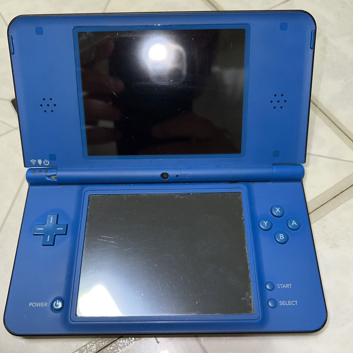 Best Buy: Nintendo DSi XL Midnight Blue UTLSBKA