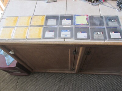 iOmega Fuji Maxell 250 100 MB Zip Disks PC Formatted ( Lot of 16) Used