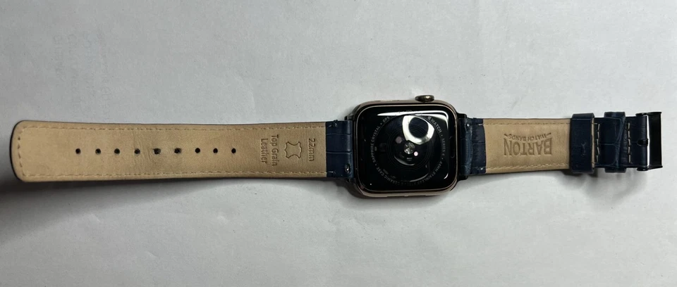 Apple Watch Series 4 GPS+LTE 44MM Gold Stainless Steel MTV72LL/A 3 Leather Bands - Image 3 of 4