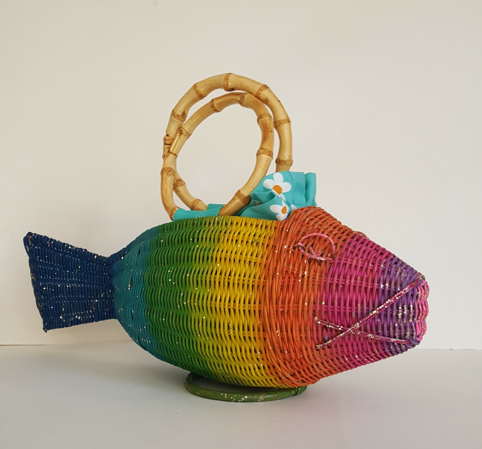 Vintage Wicker Novelty WHIMSICAL animal purse 1950s R… Gem