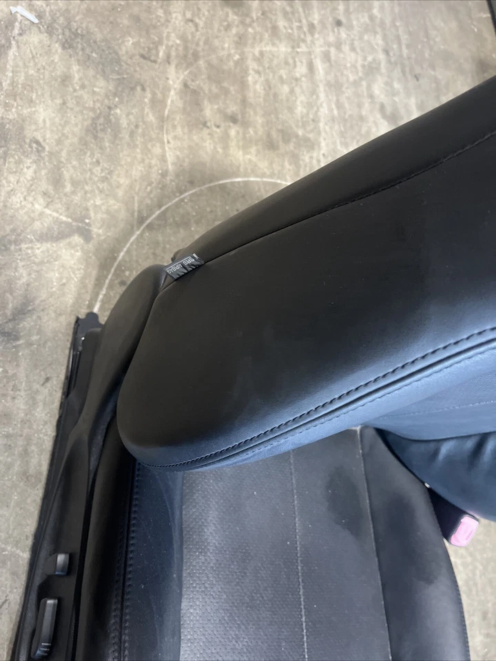 2010 13 Infiniti G37X AWD Sedan RH Side Seat Black Color Works Good - Image 3 of 4