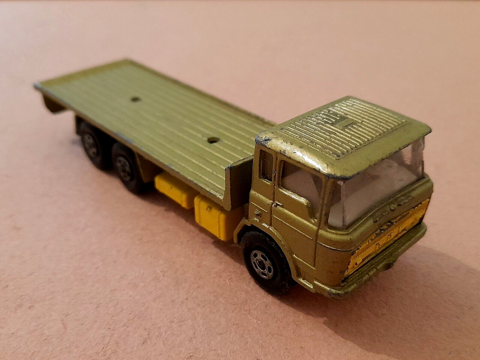 Matchbox Super Kings K-13 Leyland DAF Building Transporter – Version Rare