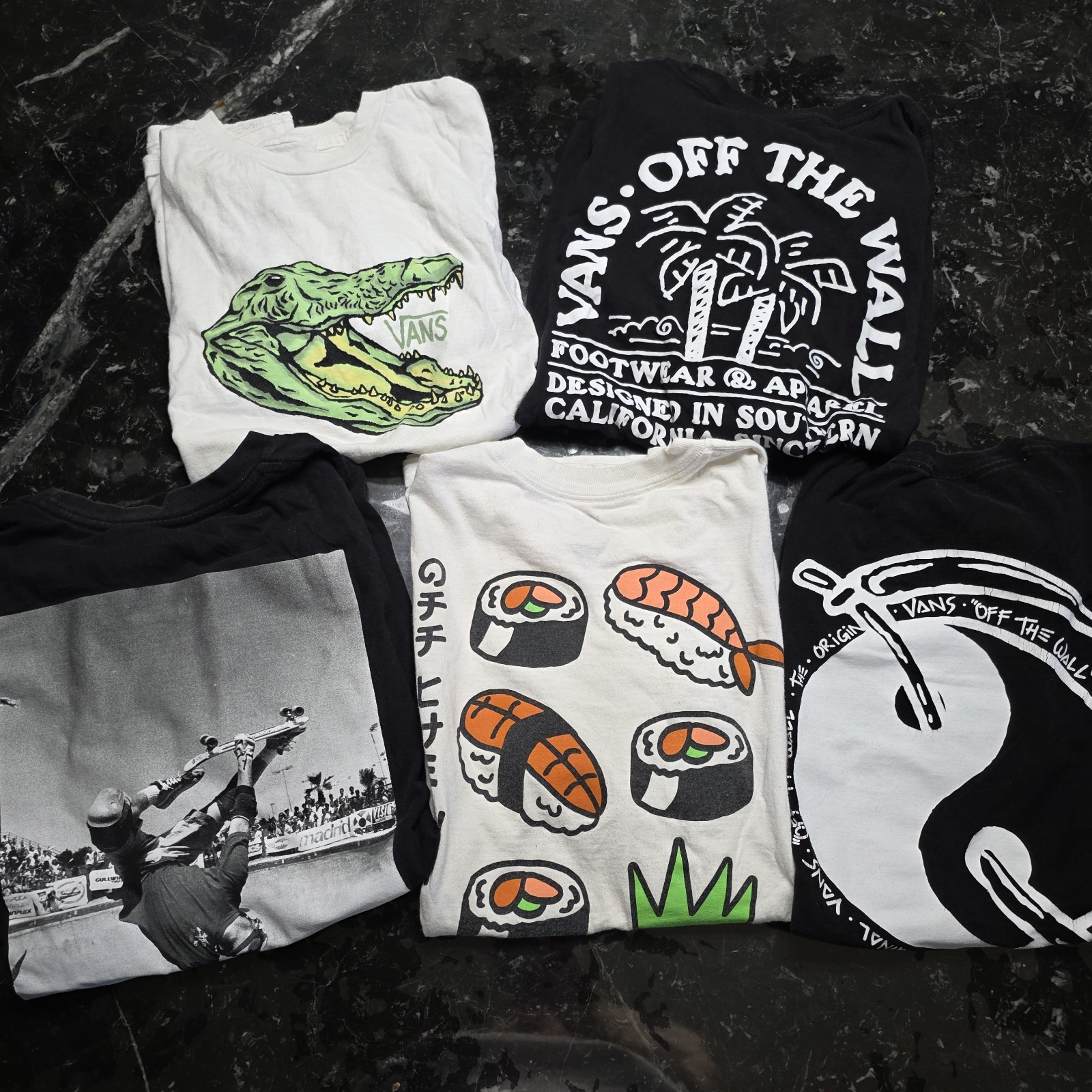Vans Shirt Men's Small Lot of 6 and Sweater Printed Graphic Tees-image
