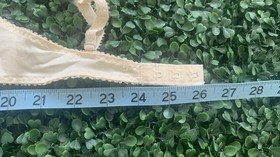 Stunning vintage French designer Aubade reeds & ribbon pattern underwire bra