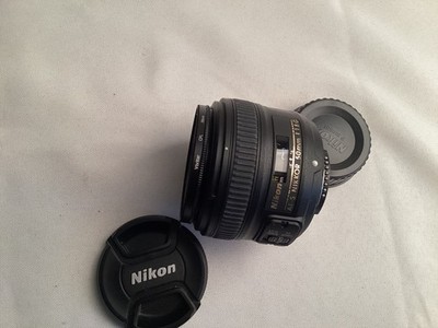 Nikon AF-S FX Nikkor 50mm f/1.8G Auto Focus Lens w/ filter