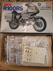 Meng MT003V - Maquette moto BMW R nineT Option 719 Aluminium
