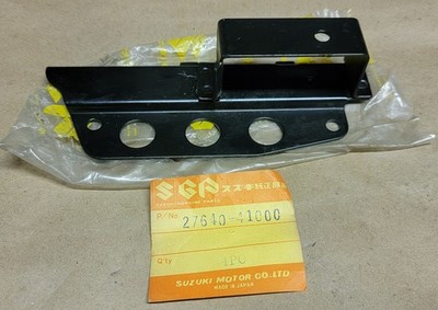 NOS Suzuki 1976 RM100 1975 RM125 OEM Genuine Front Chain Guide 27640-41000