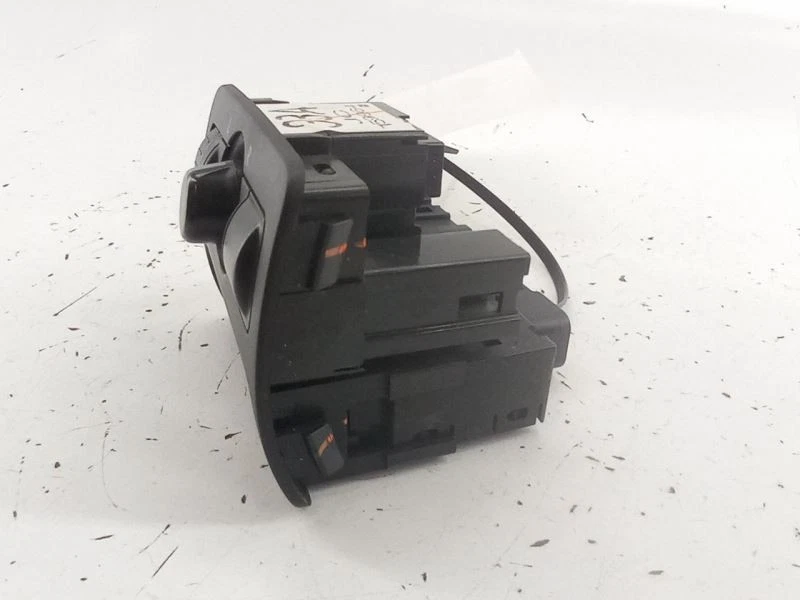 Interruptor de control del espejo retrovisor regulador tablero Subaru Outback 2008 fabricante original usado  Foto 3 de 4