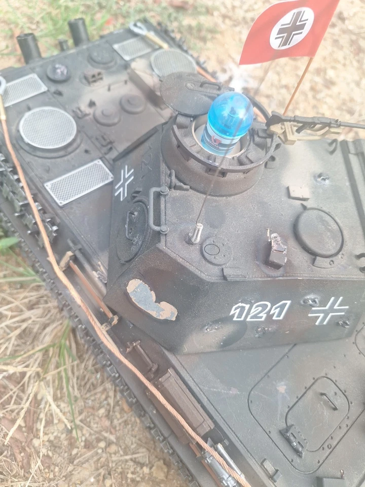 Torro German Panther G 1/16 scale medium tank - Image 3 of 4