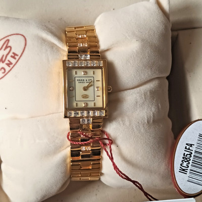 Damenarmbanduhr HAAS&CIE Schweiz Lady Aurora Gold  IKC385JFA