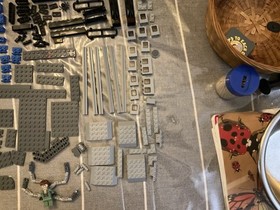 Pieces To LEGO Spider-Man's Train Rescue (4855) Not Complete See Desc…