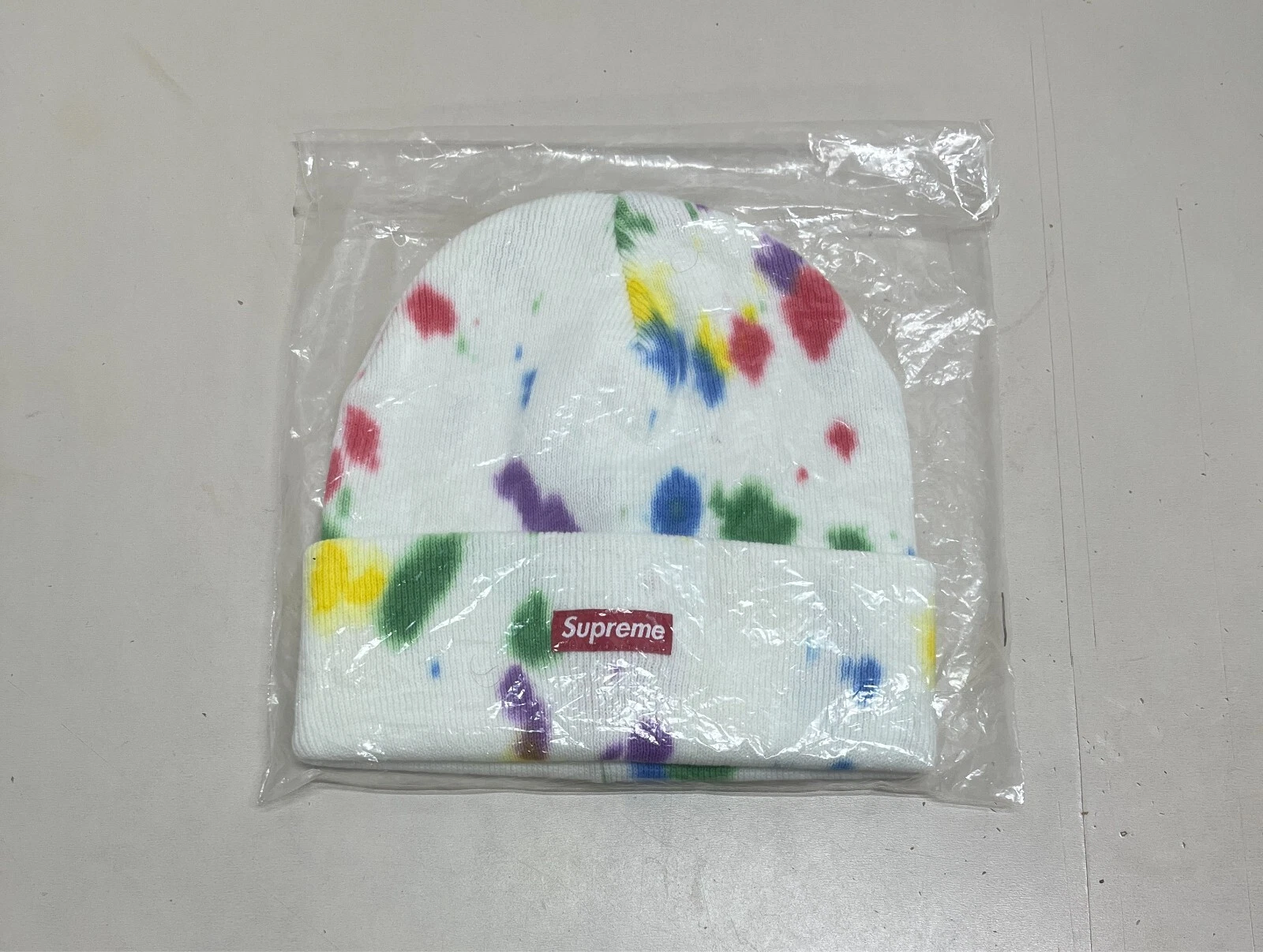Bonnet teint Supreme Splatter blanc NEUF avec étiquettes ?
