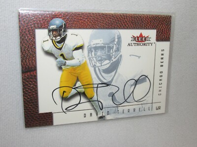 David Terrell * 2001 Fleer Authority * On Card Autograph * /225 * Chicago Bears