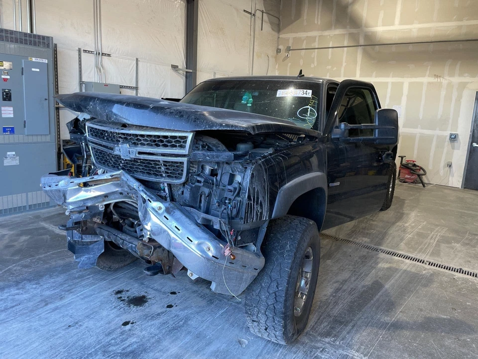 2004 - 2010 Chevy Silverado 3500 3.73 Ratio Rear Axle JH6 GT4 248K Foto 3 de 4