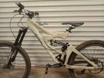 downhill bike in Adelaide Region, SA 