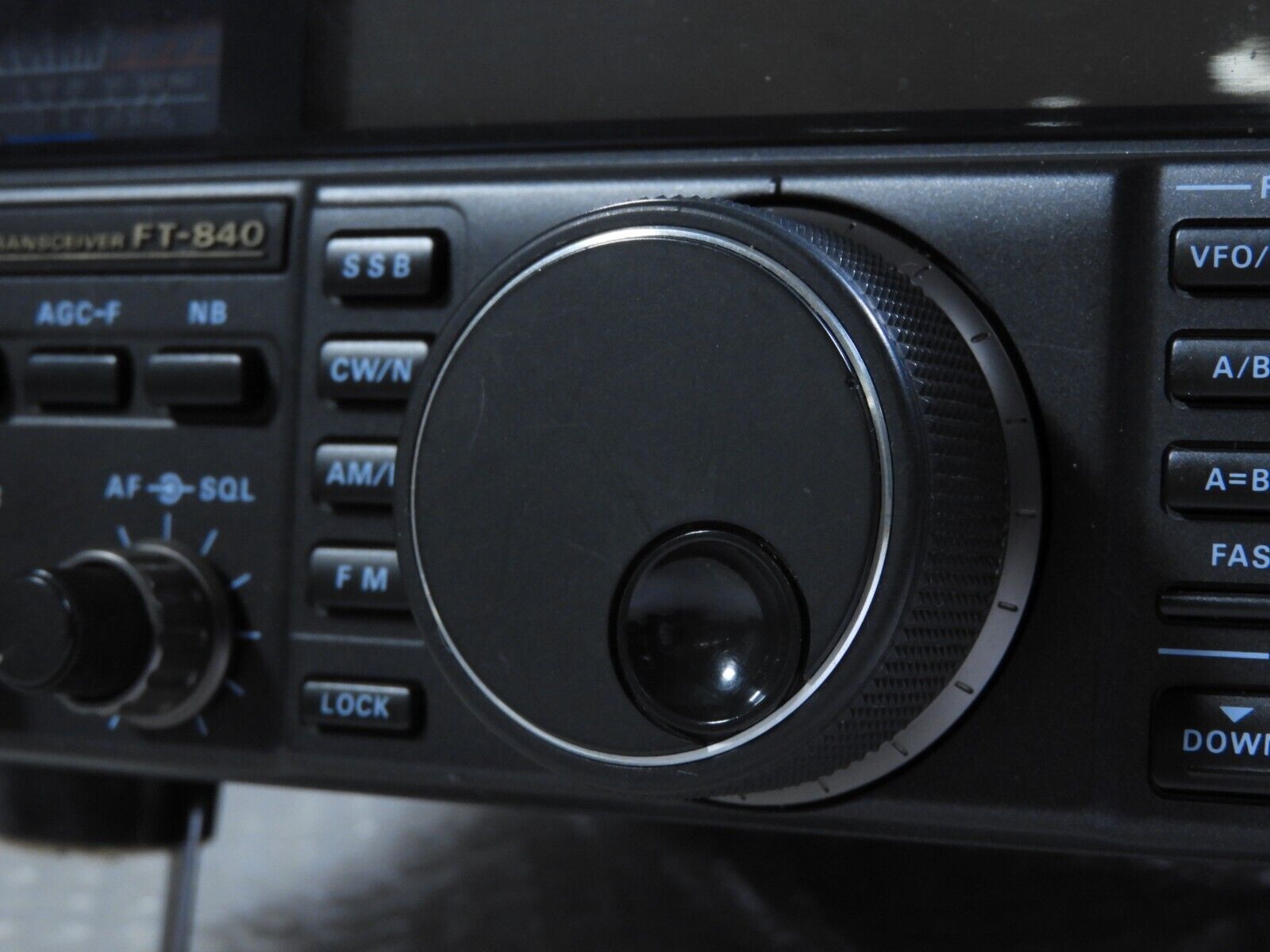 YAESU FT840 100W HF TRANSCEIVER Ham Radio Desktop Shortwave