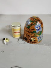 VINTAGE three PIECE WOODEN NESTING doll SET INSECTS BEE HIVE bug honey flowers