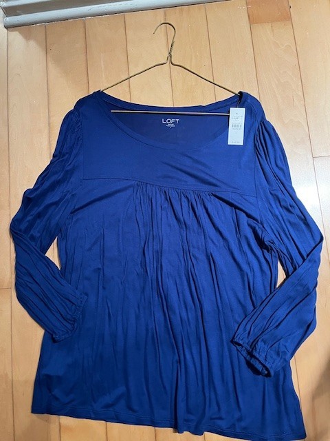 ANN TAYLOR LOFT, LARGE BLUE PLEATED SHIRT, NEW WITH $46.99 TAG