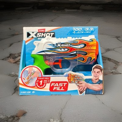 ZURU X-Shot BLAZER Flame Skin Fast Fill Water Gun Shoots up to 30 ft & 3.3 fl oz