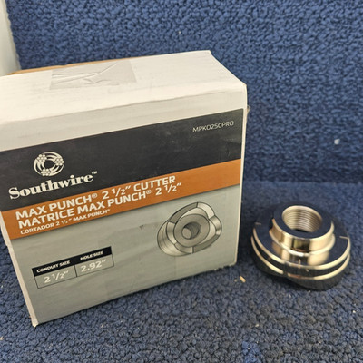 Southwire MPK0250PRO: MAX PUNCH  Cutter for Stainless Steel 2-1/2''