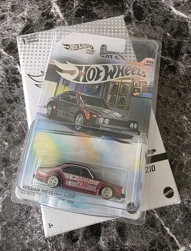 Hot Wheels NFTG Garage - Nissan NISSAN Skyline C210 (Series 9) - Picture 2 of 2