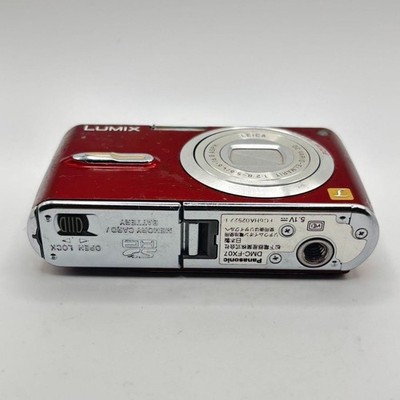 Panasonic LUMIX DMC-FX07 Digital Camera Red with New Battery Used