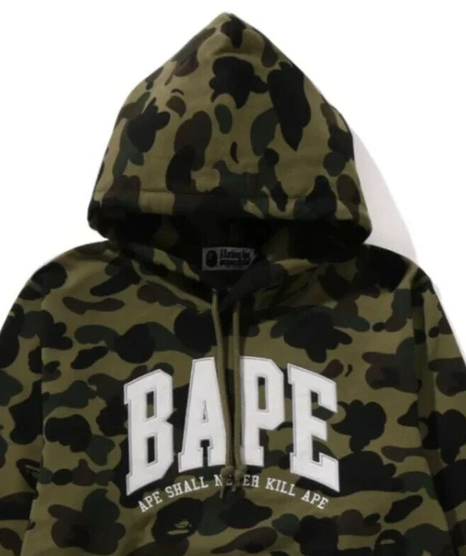 A BATHING APE (BAPE) A Bathing Ape BAPE "1st Camo BAPE Pullover Felpa con Cappuccio" Verde 1K80 114 008 Taglia 2XL