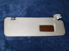89-95 Toyota Pickup Truck 4runner Sun Visor Shade Passenger Right Rh Gray 89-95 Toyota Pickup Truck 4runner Sun Visor Shade Passenger Right Rh Gray