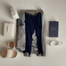 Activate Nursing Scrubs Women  s Medium 5 Pairs/ Blue/Red/Burgundy/Pink/Grey