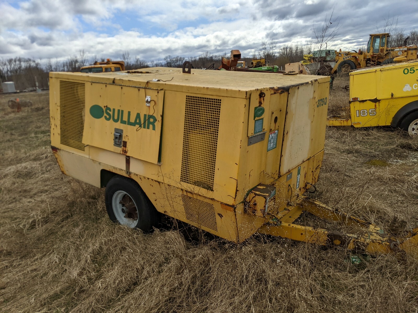 Sullar Rd 2000 Sullair diesel screw 375 cfm Air Compressor End good used 980 hours for ...