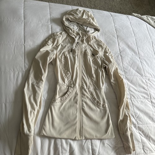 Lululemon W4BCI Cream Ivory Full Zip Hooded Define Athletic Jacket Size