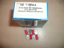 100 -THOMAS BETTS STA-KON 18RA-4 VINYL RING TERMINAL #4 BOLT 22-16 AWG 