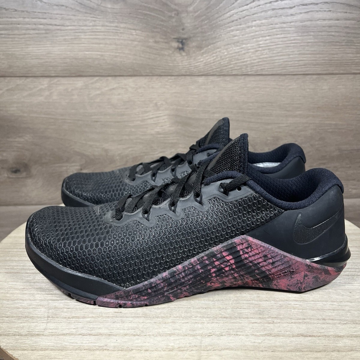Nike Metcon 5 Black Sunset Pulse Gym Athletic Shoes AQ1189-006