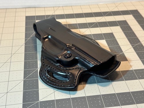 Aker® Leather 168 FlatSider™ XR12 RH Black OWB Belt Holster, SIG P320 FULL SIZE - Picture 13 of 23