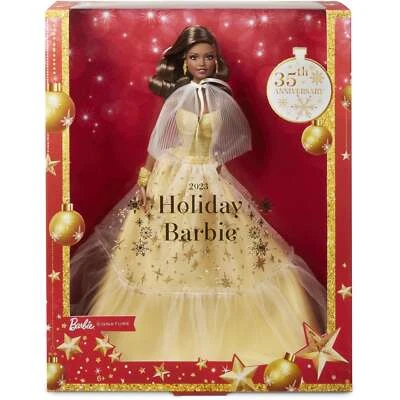 Barbie Signature — Joyeux Noël 2023 — Poupée Cheveux Bruns — Brune — HJX05 - Photo 1/4