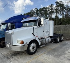 1995 White/GMC WIA