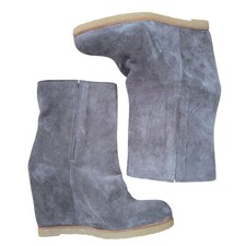 Stuart Weitzman Bootscout Seal Gray Suede Wedge Chelsea Boots 8M Hidden Heel
