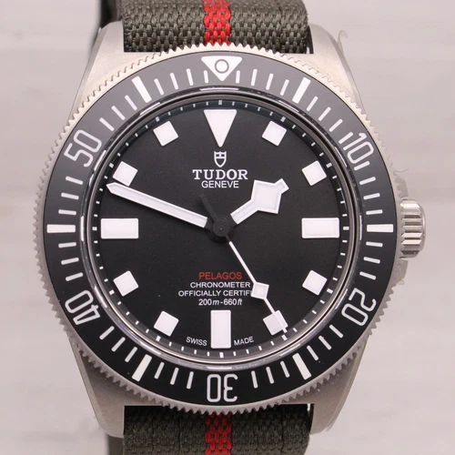 Tudor Pelagos 25717 Titanium Mens 42mm Automatic Divers Watch Box Tag Stickers